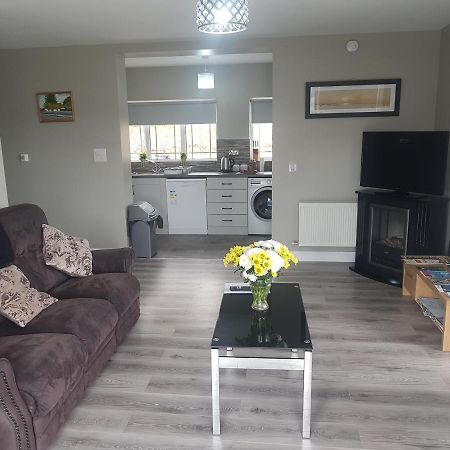 Sea Breeze Cottage Dungloe Bagian luar foto