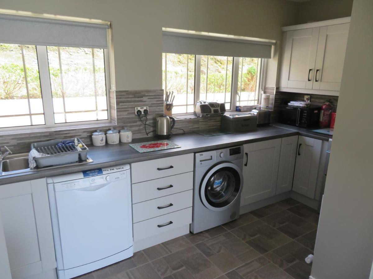 Sea Breeze Cottage Dungloe Bagian luar foto